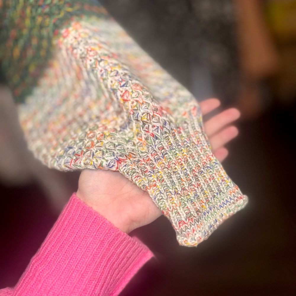 Cute Colorblock Retro Sweater - Picture 3 of 8